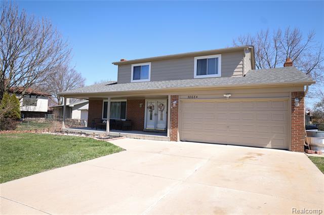 Builiding view two for 38684 Pinebrook, Sterling Heights, MI. 48310