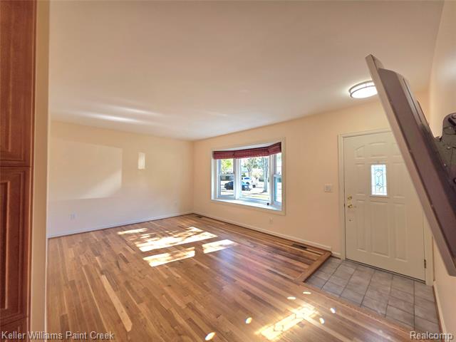 Builiding view five for 13311 Picadilly, Sterling Heights, MI. 48312