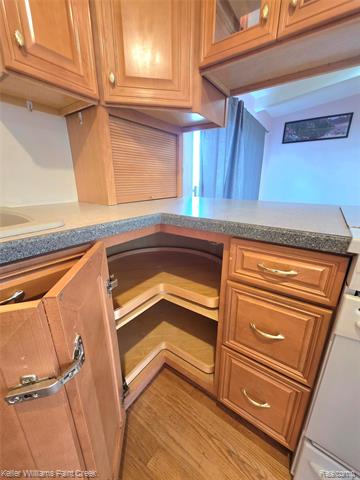Builiding view four for 13311 Picadilly, Sterling Heights, MI. 48312