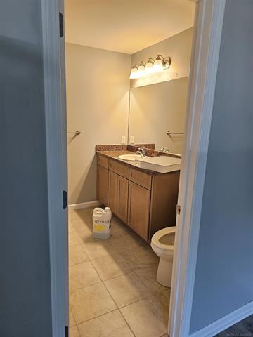Builiding view eight for 37971 Dor Sal, Sterling Heights, MI. 48312