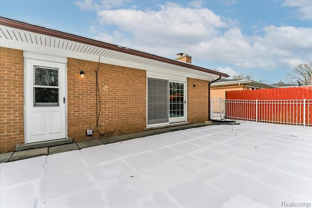 Builiding view forty five for 11503 Anna Lisa, Sterling Heights, MI. 48312