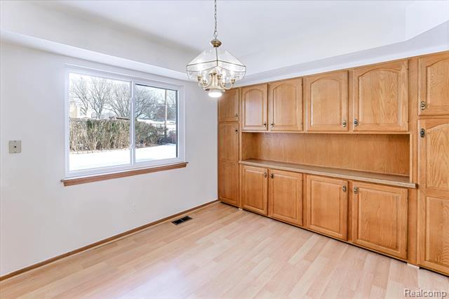 Builiding view fourteen for 11503 Anna Lisa, Sterling Heights, MI. 48312