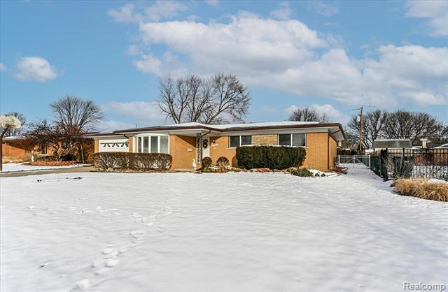 Builiding view one for 11503 Anna Lisa, Sterling Heights, MI. 48312