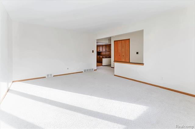 Builiding view six for 11503 Anna Lisa, Sterling Heights, MI. 48312