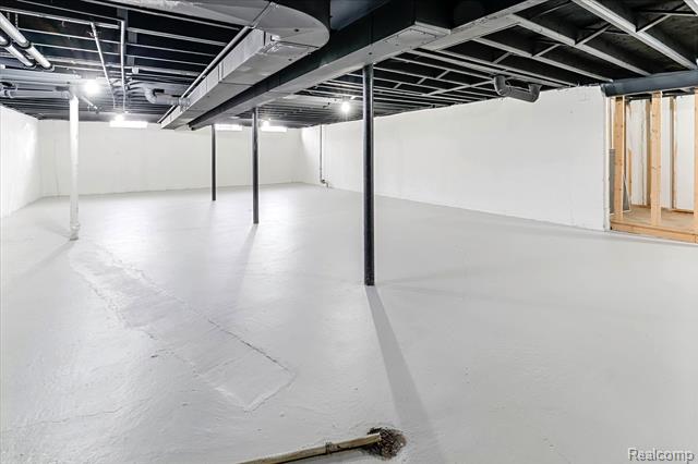 Builiding view thirty eight for 11503 Anna Lisa, Sterling Heights, MI. 48312