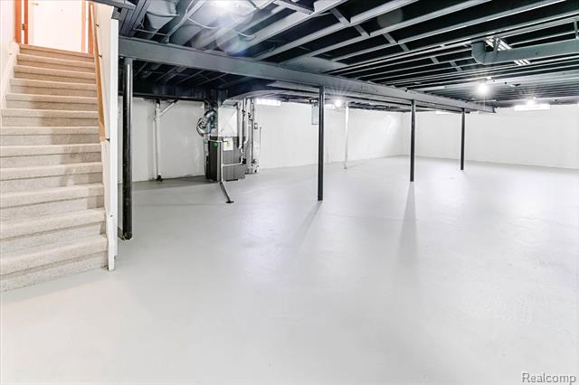 Builiding view thirty five for 11503 Anna Lisa, Sterling Heights, MI. 48312