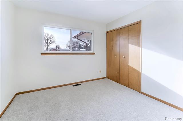 Builiding view twenty six for 11503 Anna Lisa, Sterling Heights, MI. 48312