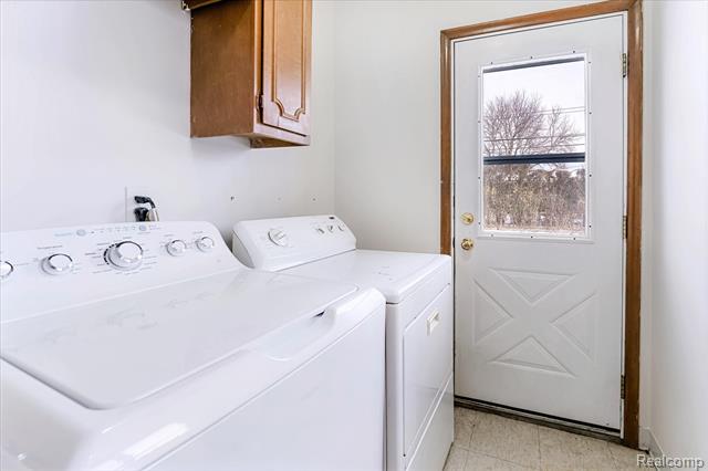 Builiding view twenty two for 11503 Anna Lisa, Sterling Heights, MI. 48312