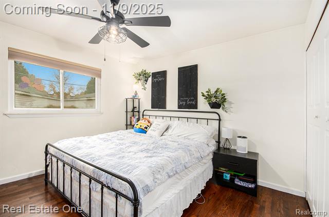 Builiding view eight for 12416 Greenway, Sterling Heights, MI. 48312