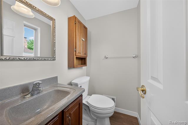 Builiding view twelve for 2133 Keystone, Sterling Heights, MI. 48310