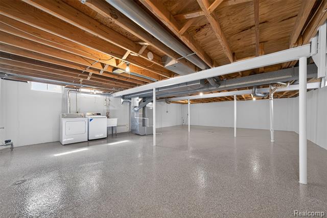 Builiding view twenty two for 2133 Keystone, Sterling Heights, MI. 48310