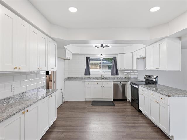 Builiding view seven for 3079 Juanita, Sterling Heights, MI. 48310