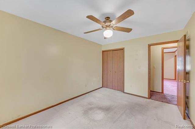 Builiding view twenty one for 5015 Fox Hill, Sterling Heights, MI. 48310