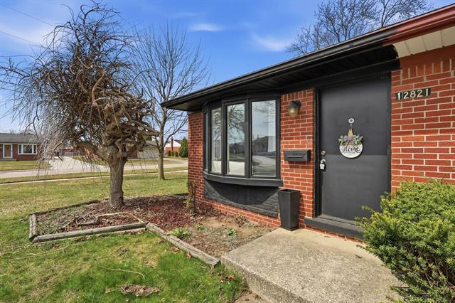 Builiding view three for 12821 Whitfield, Sterling Heights, MI. 48312