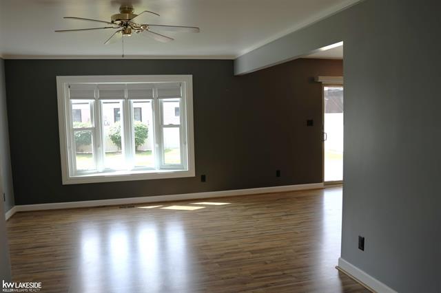 Builiding view two for 13339 Roxbury, Sterling Heights, MI. 48312