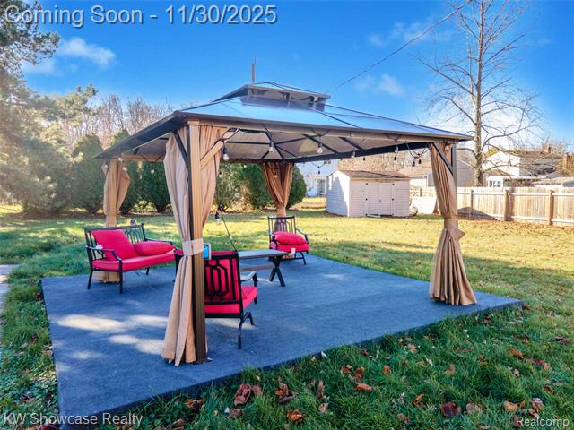 Builiding view eight for 11266 Plumbrook, Sterling Heights, MI. 48312