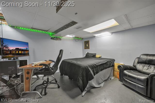 Builiding view fifty five for 11266 Plumbrook, Sterling Heights, MI. 48312