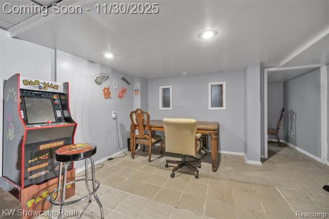 Builiding view fifty one for 11266 Plumbrook, Sterling Heights, MI. 48312