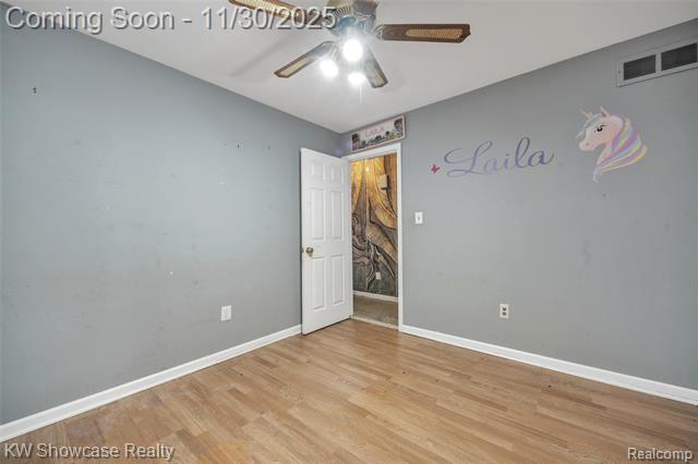 Builiding view forty four for 11266 Plumbrook, Sterling Heights, MI. 48312