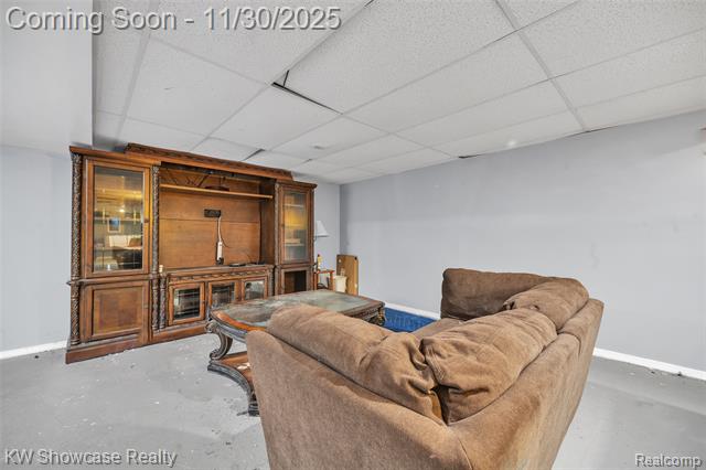 Builiding view forty nine for 11266 Plumbrook, Sterling Heights, MI. 48312