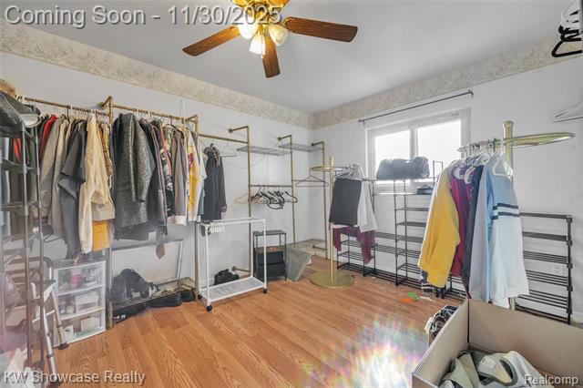 Builiding view forty one for 11266 Plumbrook, Sterling Heights, MI. 48312