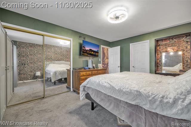 Builiding view forty for 11266 Plumbrook, Sterling Heights, MI. 48312