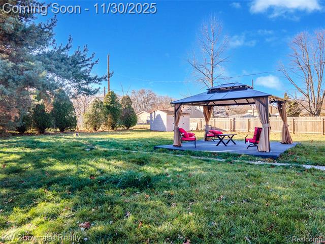 Builiding view nine for 11266 Plumbrook, Sterling Heights, MI. 48312