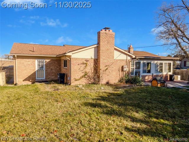 Builiding view six for 11266 Plumbrook, Sterling Heights, MI. 48312