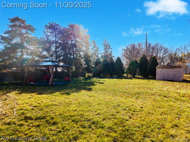 Builiding view twelve for 11266 Plumbrook, Sterling Heights, MI. 48312