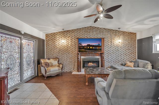 Builiding view twenty nine for 11266 Plumbrook, Sterling Heights, MI. 48312