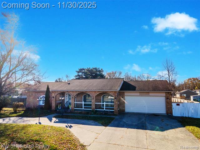 Builiding view two for 11266 Plumbrook, Sterling Heights, MI. 48312