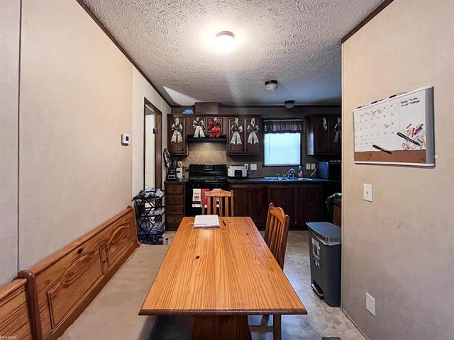 Builiding view eight for 20642 Raleigh, Clinton Township, MI. 48036