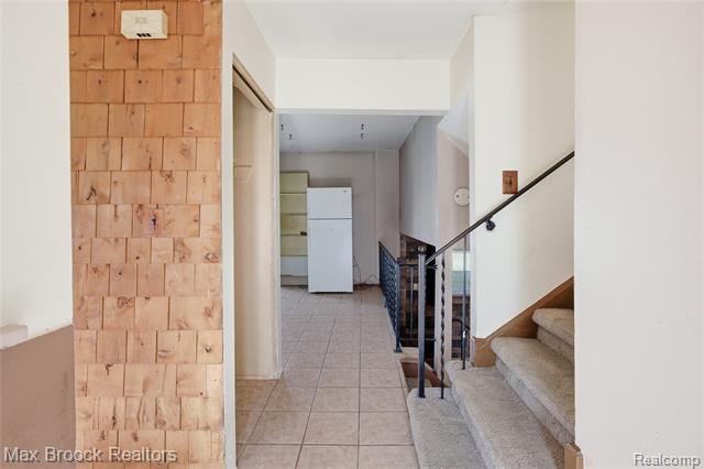 Builiding view three for 8759 Calvert, Sterling Heights, MI. 48312