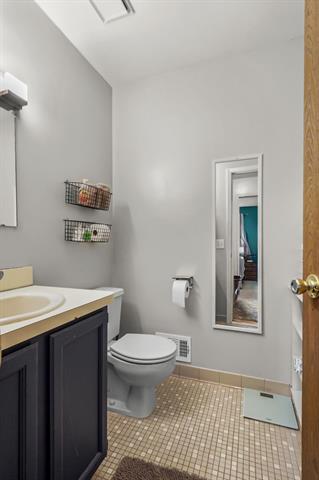 Builiding view seven for 38513 Capetown, Clinton Township, MI. 48038