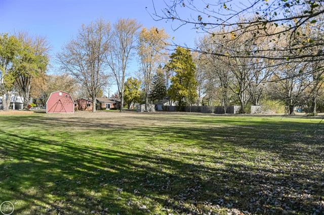 Builiding view four for 4280 Gardner, Sterling Heights, MI. 48310