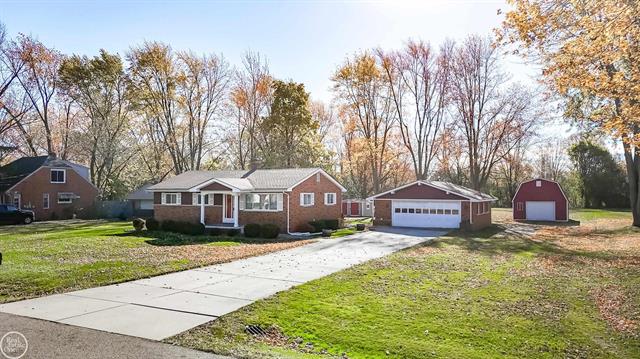 Builiding view one for 4280 Gardner, Sterling Heights, MI. 48310