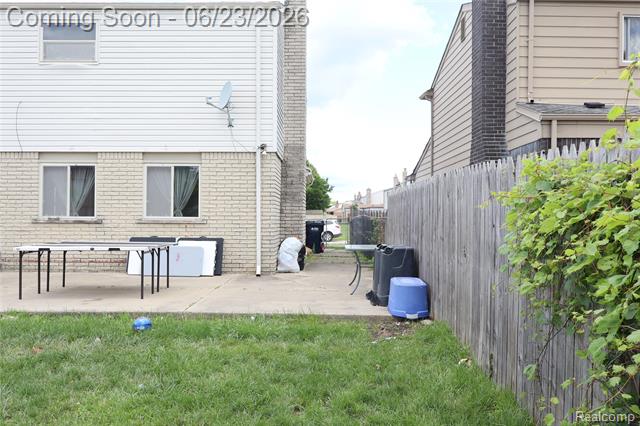 Builiding view forty two for 39552 Forbes, Sterling Heights, MI. 48310