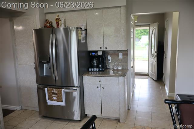 Builiding view nineteen for 39552 Forbes, Sterling Heights, MI. 48310