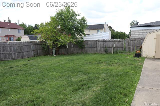 Builiding view thirty nine for 39552 Forbes, Sterling Heights, MI. 48310