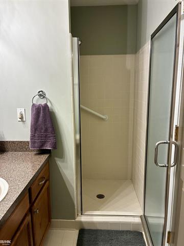 Builiding view thirty one for 40135 Streamwood, Sterling Heights, MI. 48310