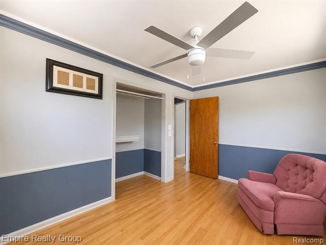 Builiding view eleven for 905 N Esplanade, Mount Clemens, MI. 48043