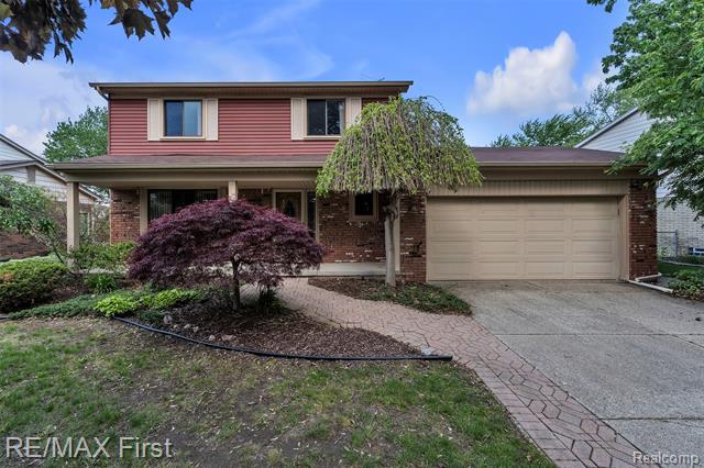 front view for 39083 Eastridge, Clinton Township, Mi. 48038
