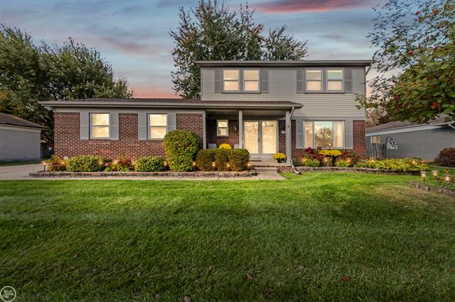 Builiding view one for 39675 Waldorf, Clinton Township, MI. 48038