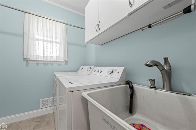 Builiding view sixteen for 39675 Waldorf, Clinton Township, MI. 48038