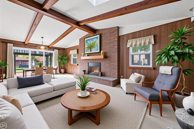 Builiding view ten for 39675 Waldorf, Clinton Township, MI. 48038