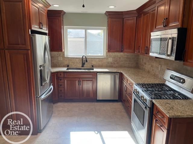 Builiding view twelve for 39675 Waldorf, Clinton Township, MI. 48038