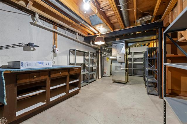 Builiding view twenty five for 39675 Waldorf, Clinton Township, MI. 48038