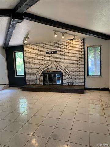 Builiding view seven for 39910 Donahue, Clinton Township, MI. 48038