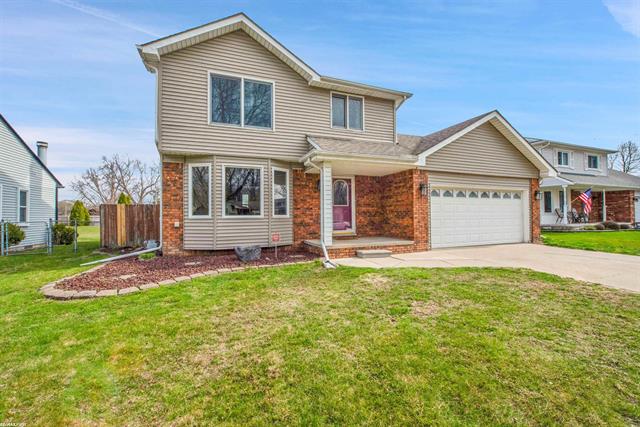 front view for 13241 Beresford Dr, Sterling Heights, Mi. 48313