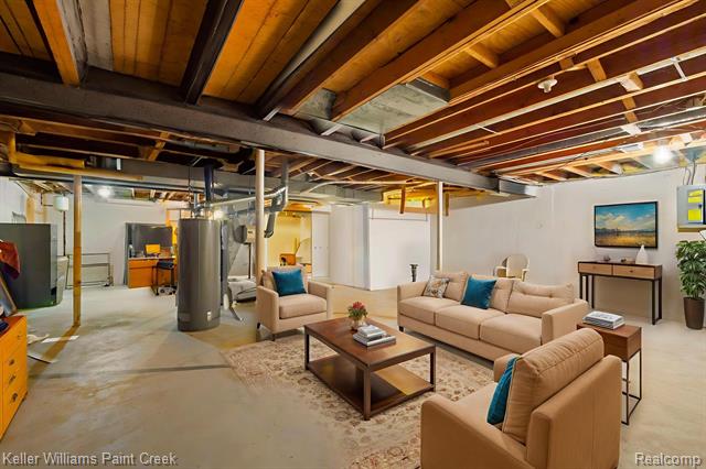 Builiding view twenty nine for 2503 Westmont, Sterling Heights, MI. 48310